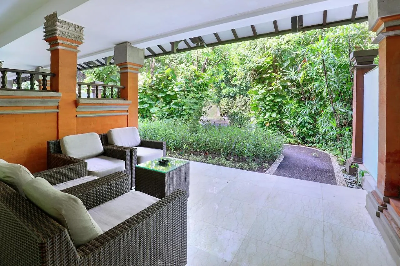 Legian Beach Hotel Endonezya