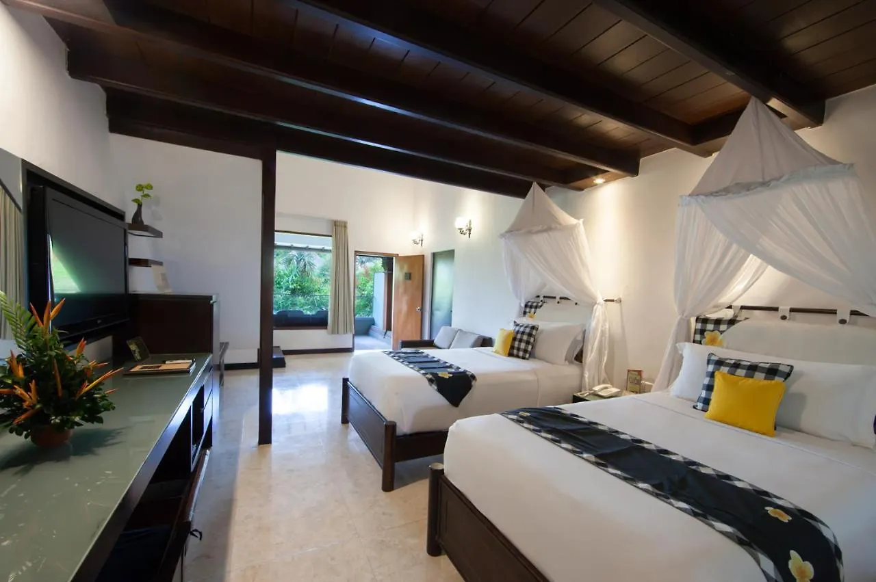 Legian Beach Hotel