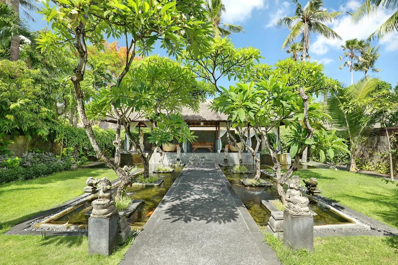 ****  Legian Beach Hotel Endonezya